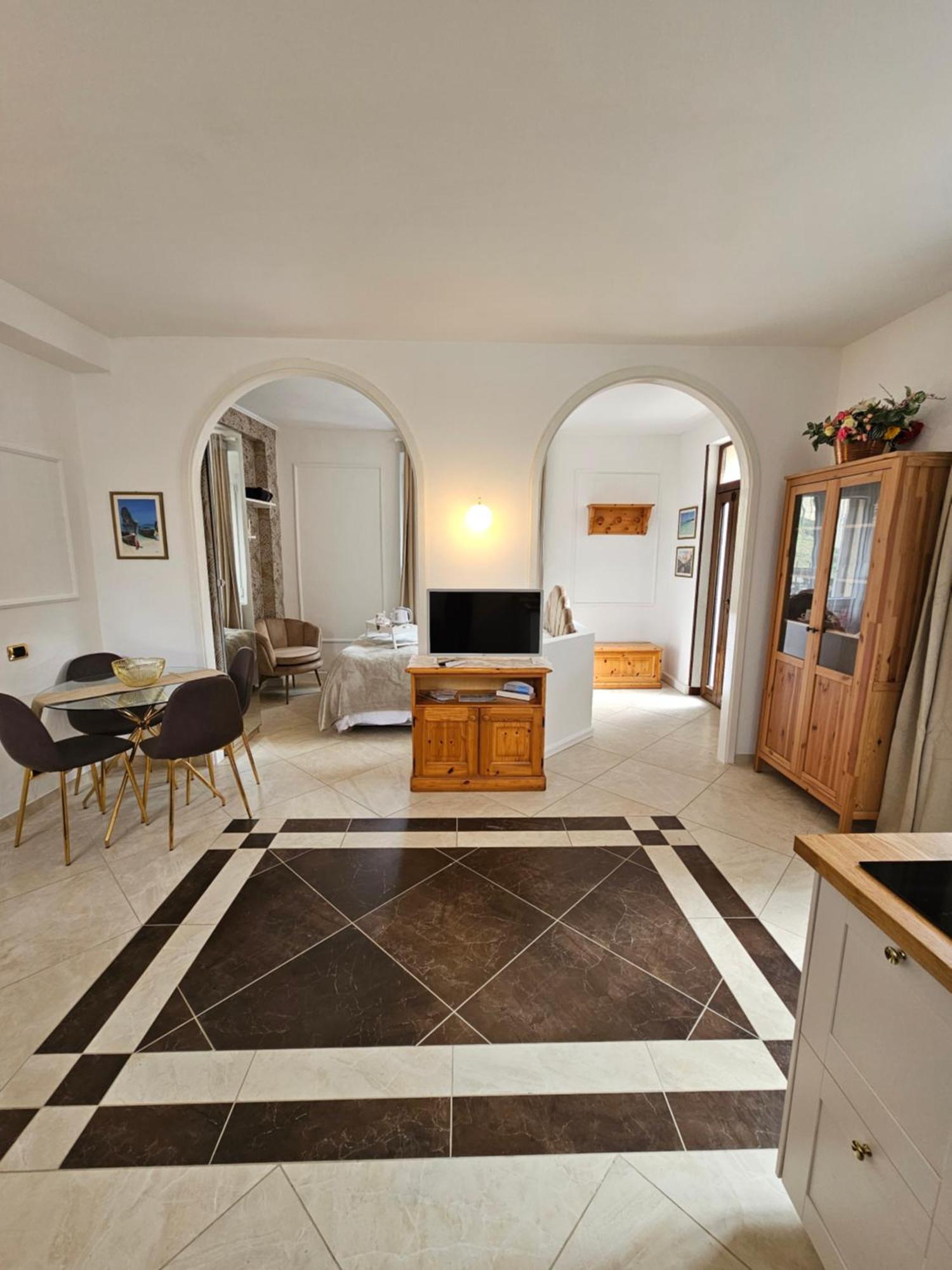 Bellagio Rotonda Apartment Номер фото